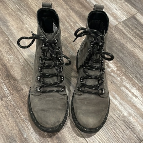 Sorel Lennox Lace Combat Boots - Picture 4 of 8